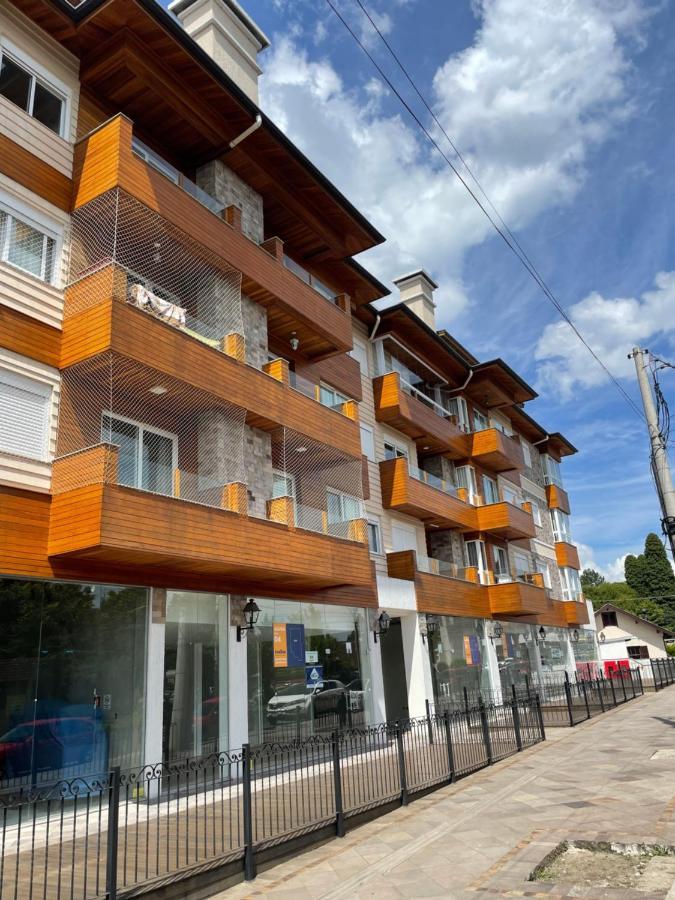 Alto Padrao, Centro, Rua Coberta, Na Estacao Campos De Canella 卡内拉 外观 照片