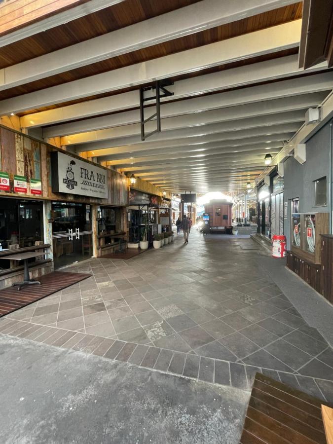 Alto Padrao, Centro, Rua Coberta, Na Estacao Campos De Canella 卡内拉 外观 照片
